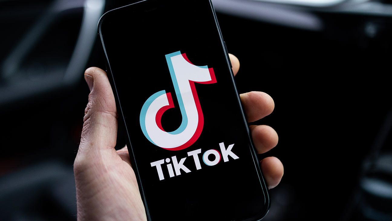 How TikTok Impacts Fandom and Television: 'Dancing With the Stars'